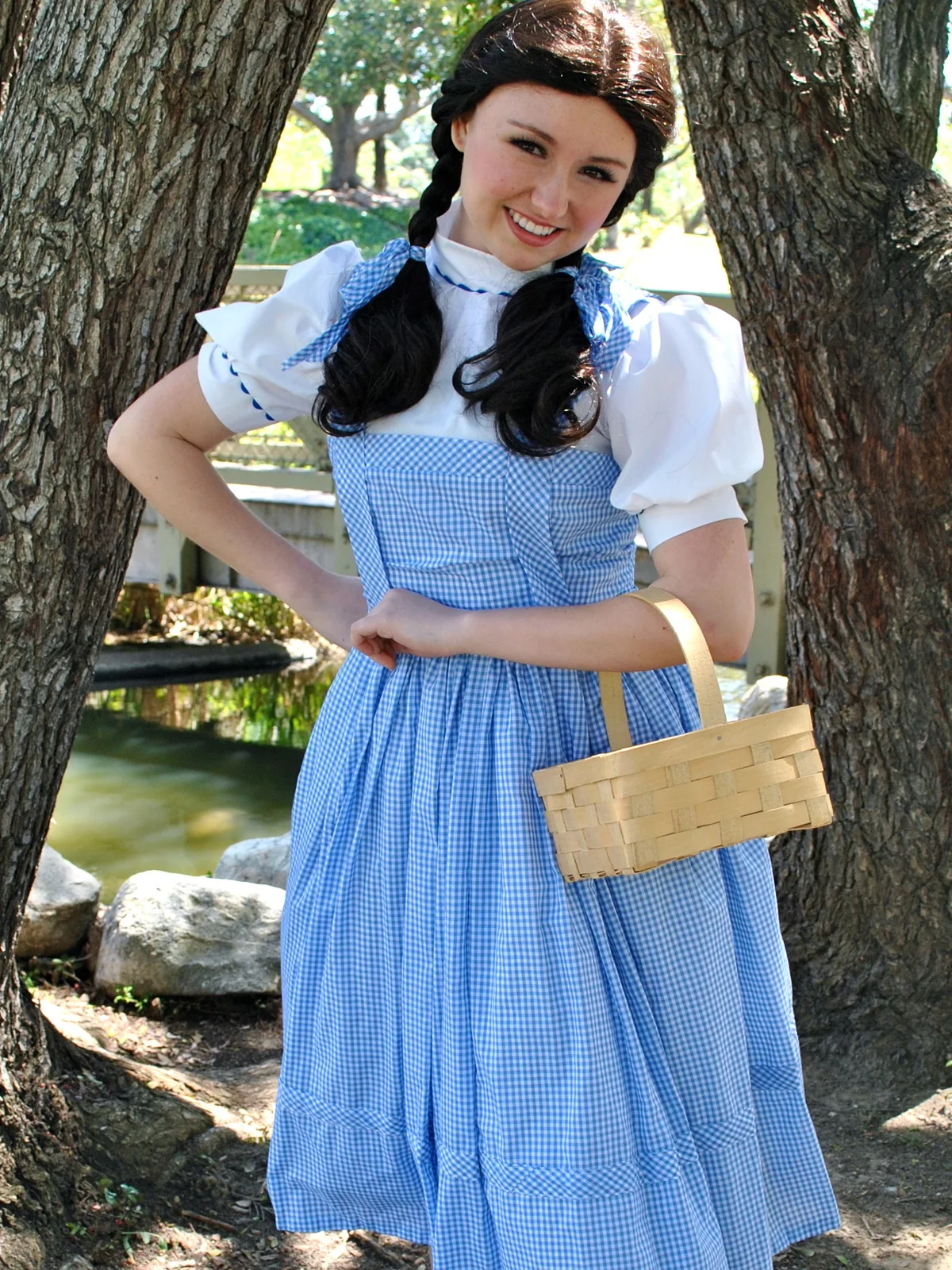 Dorothy Gale party character in Columbus