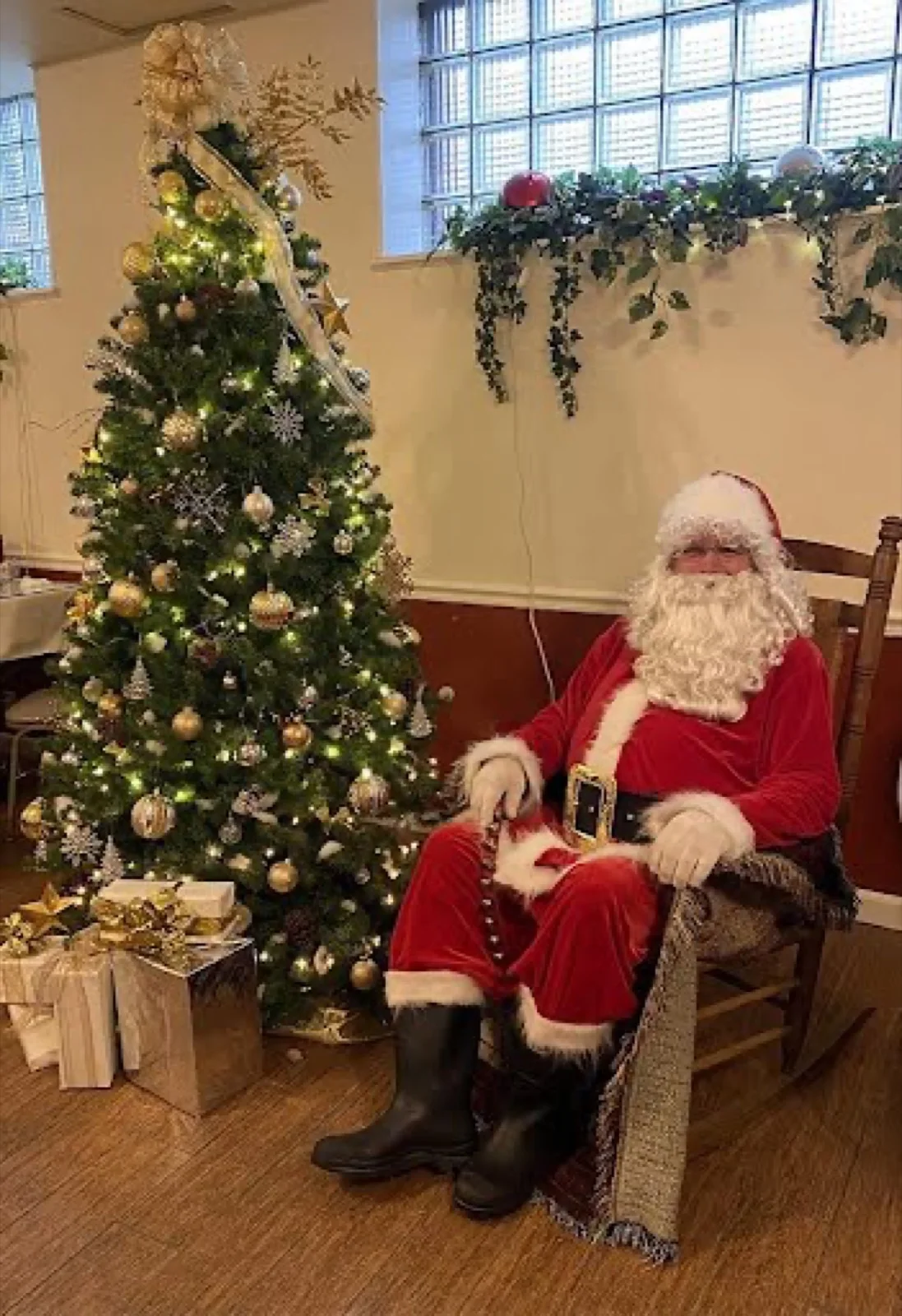 Santa party character in Columbus